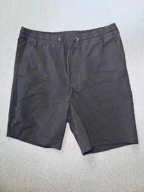 H&M size small Black Regular Fit Shorts